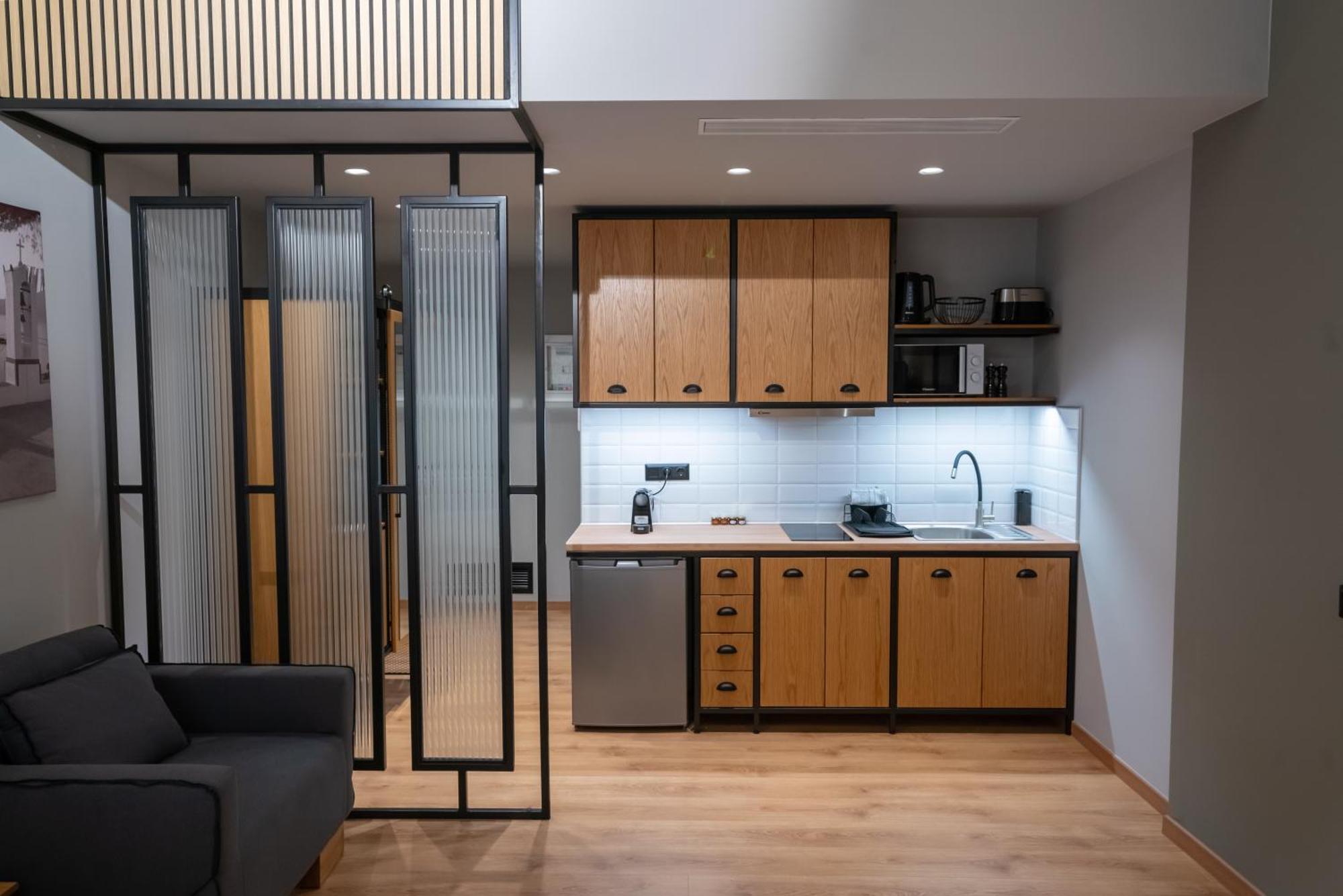 Kraka Apartments Leonídion Eksteriør bilde