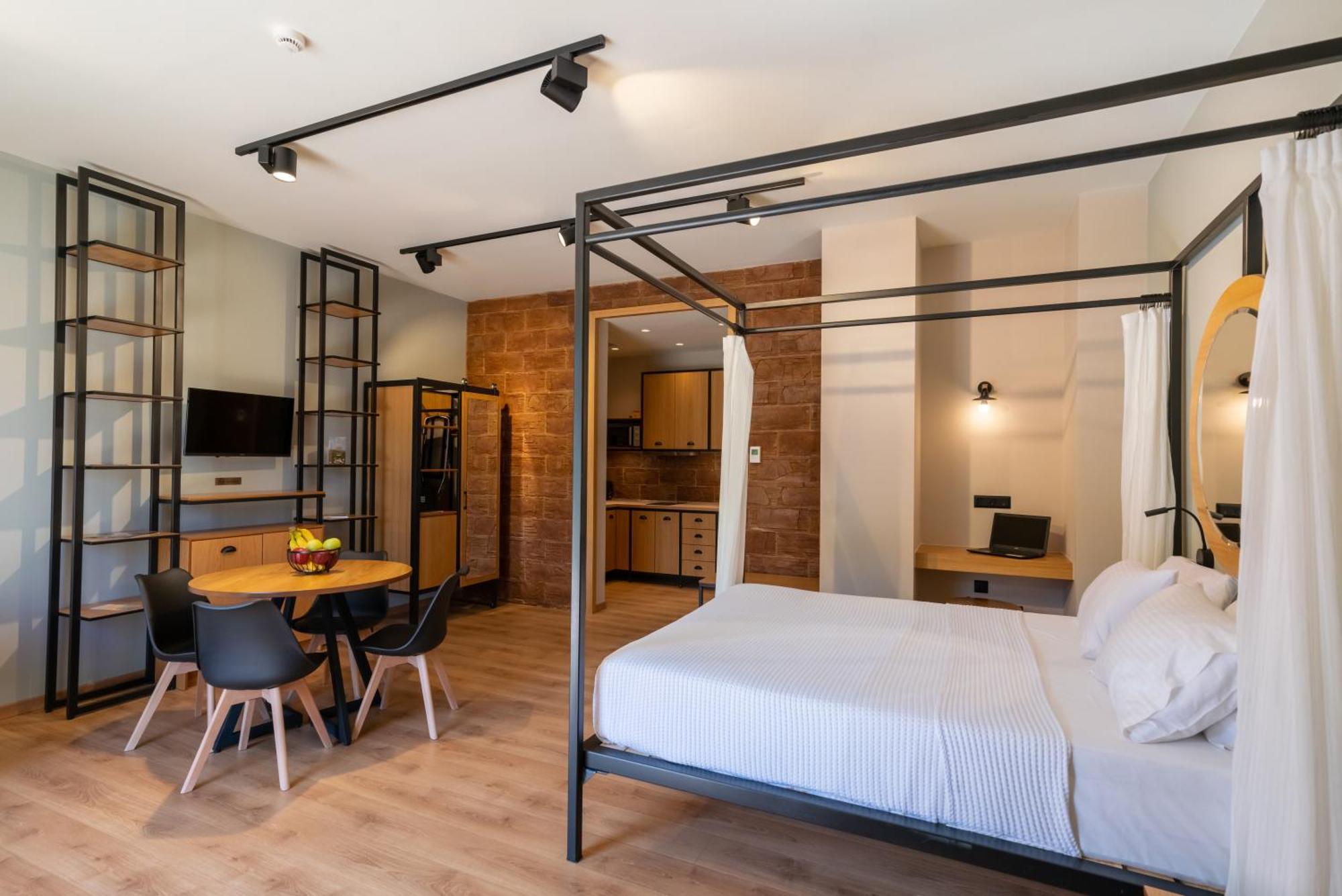 Kraka Apartments Leonídion Eksteriør bilde